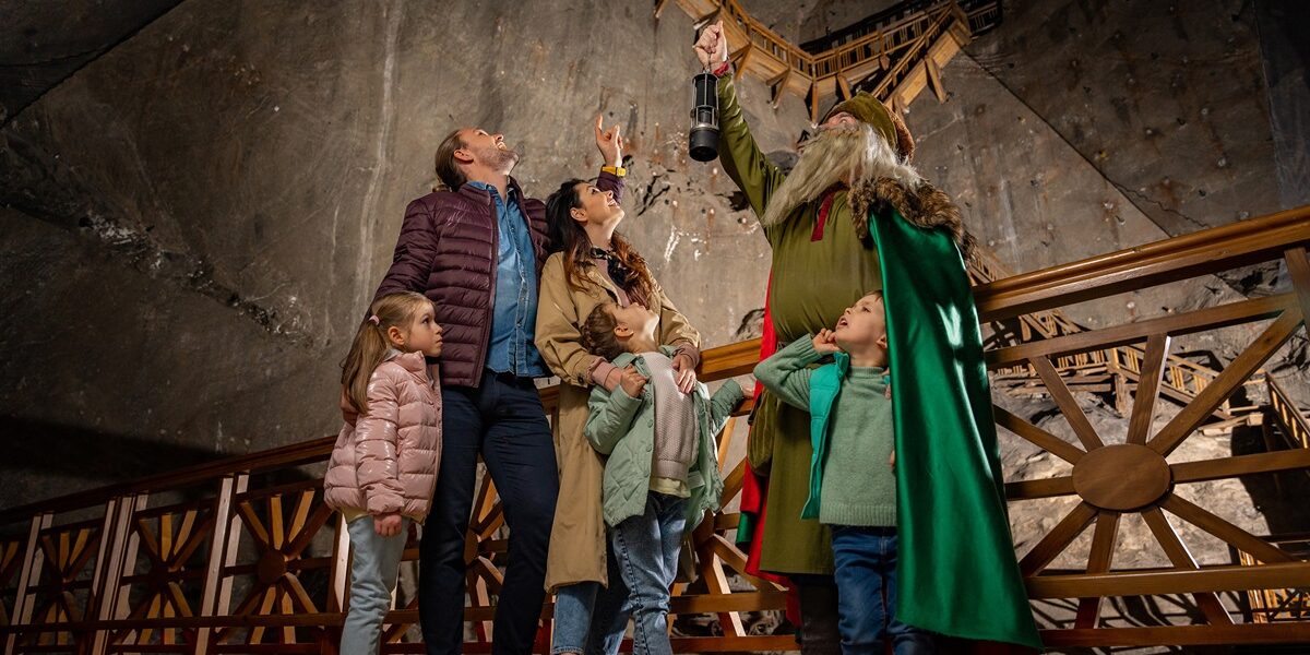 Rodzinne zwiedzanie Kopalni Soli "Wieliczka" - program "Śladami Legend"