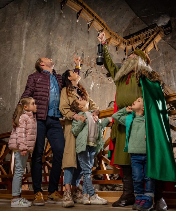 Rodzinne zwiedzanie Kopalni Soli "Wieliczka" - program "Śladami Legend"
